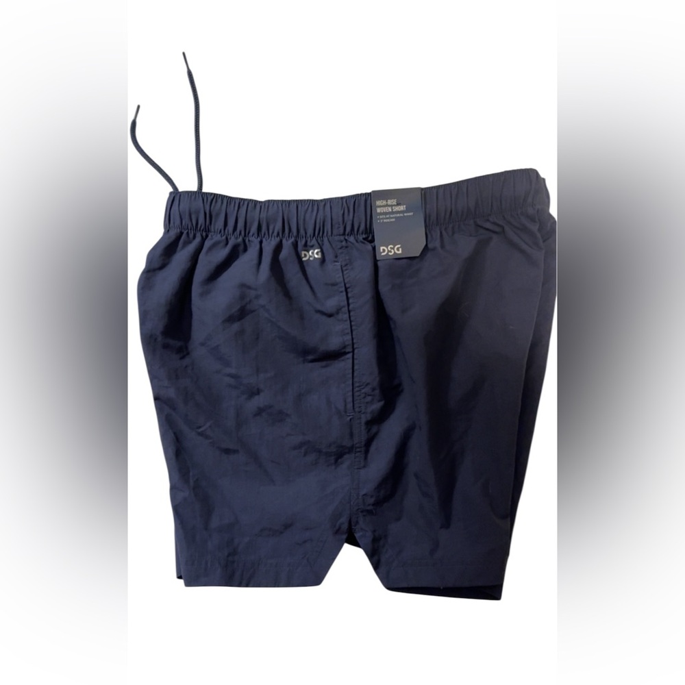 NWT DSG Women's High-Rise Woven Athletic Inkspot Blue (Navy) Shorts with pockets
